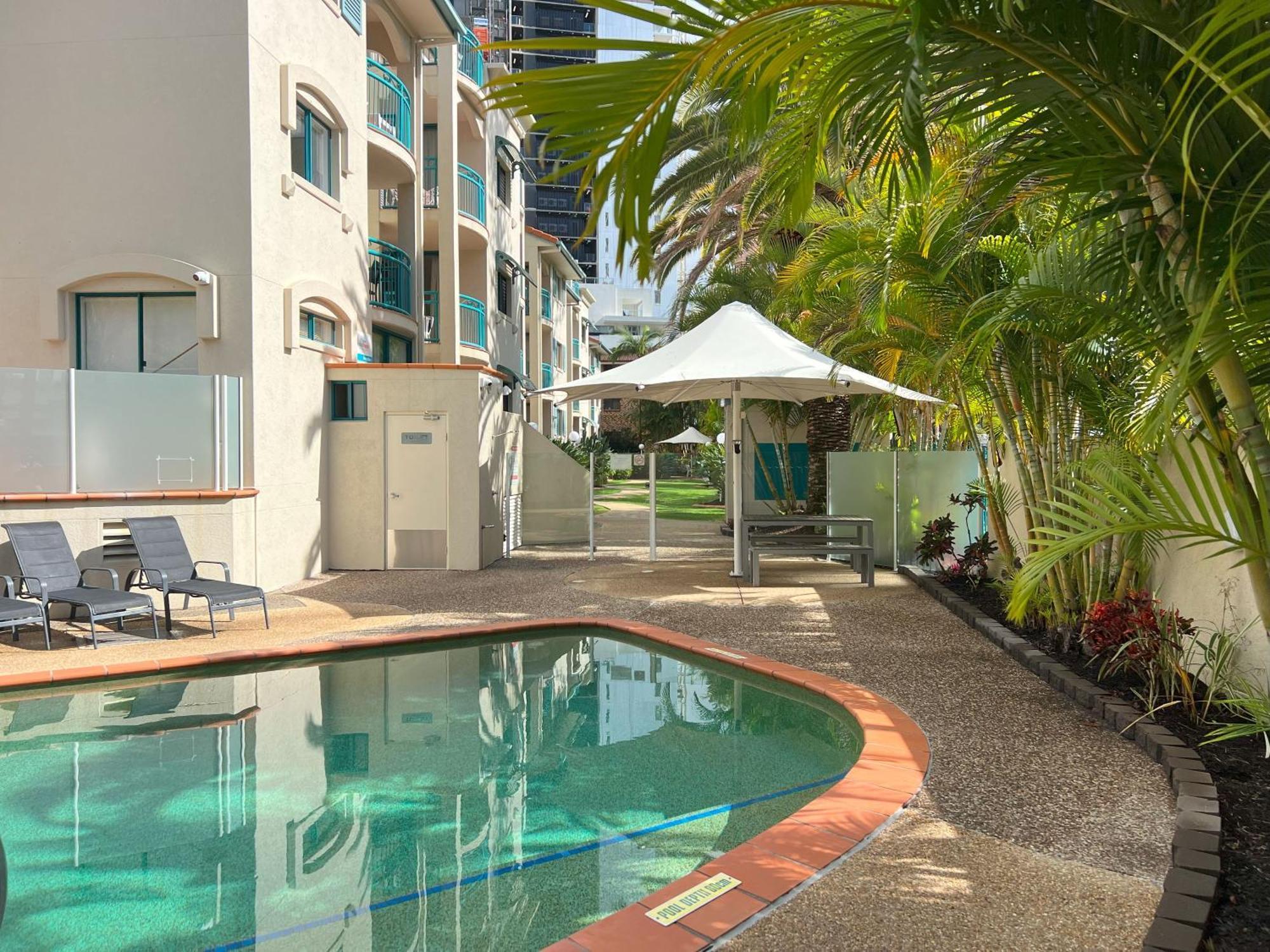 Cha Private Apts Aruba Beach Gold Coast Extérieur photo