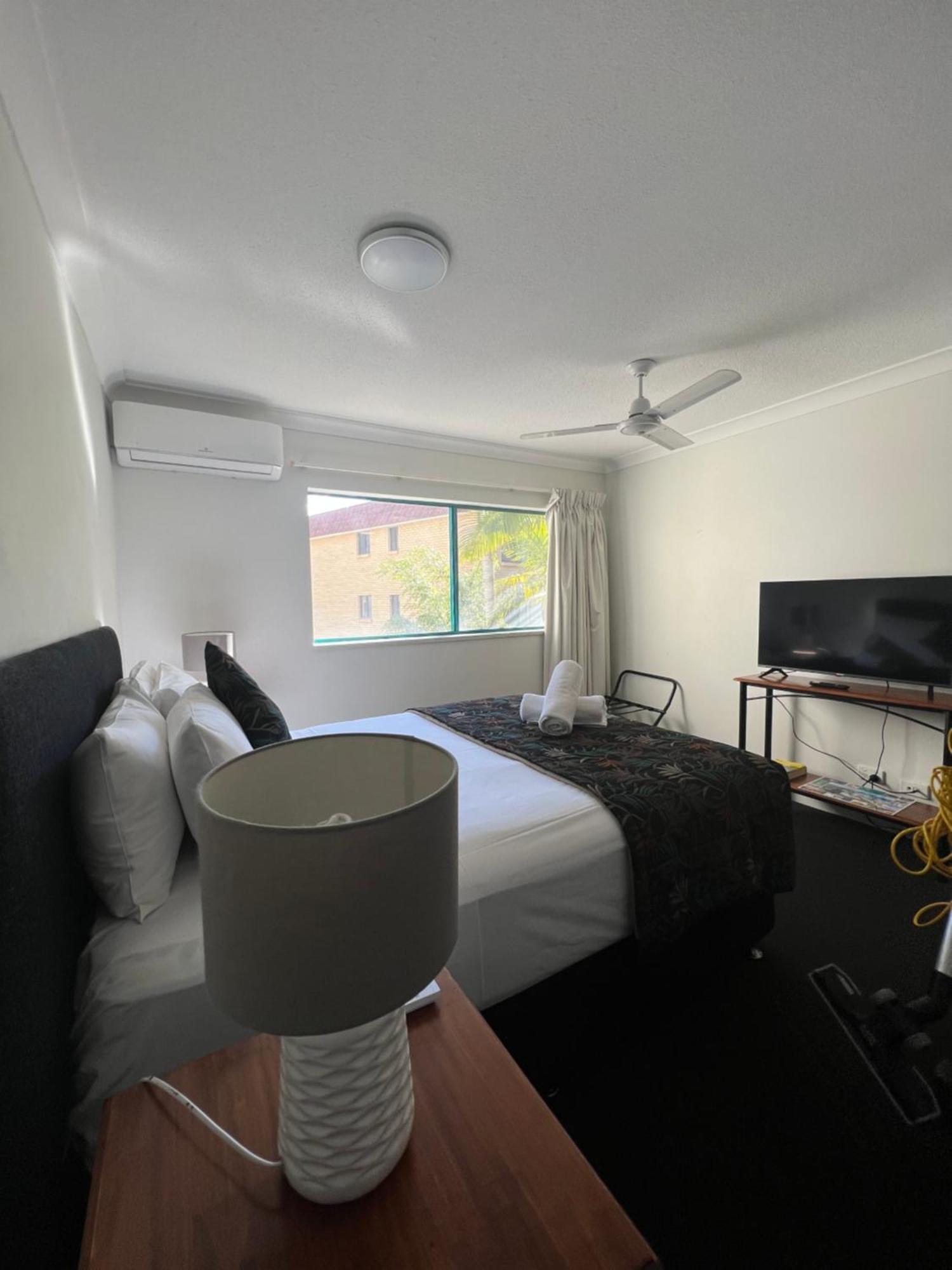 Cha Private Apts Aruba Beach Gold Coast Extérieur photo