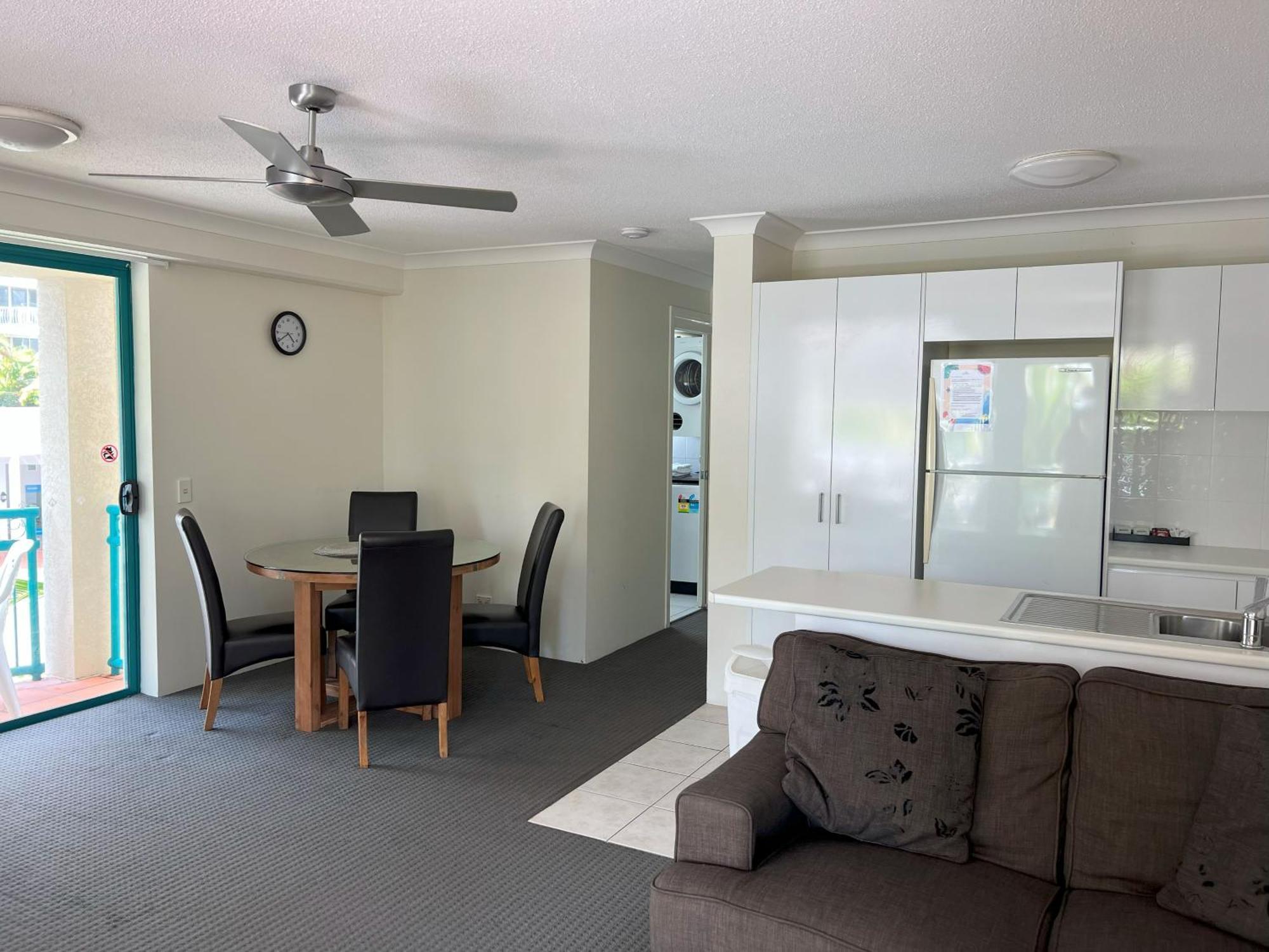 Cha Private Apts Aruba Beach Gold Coast Extérieur photo
